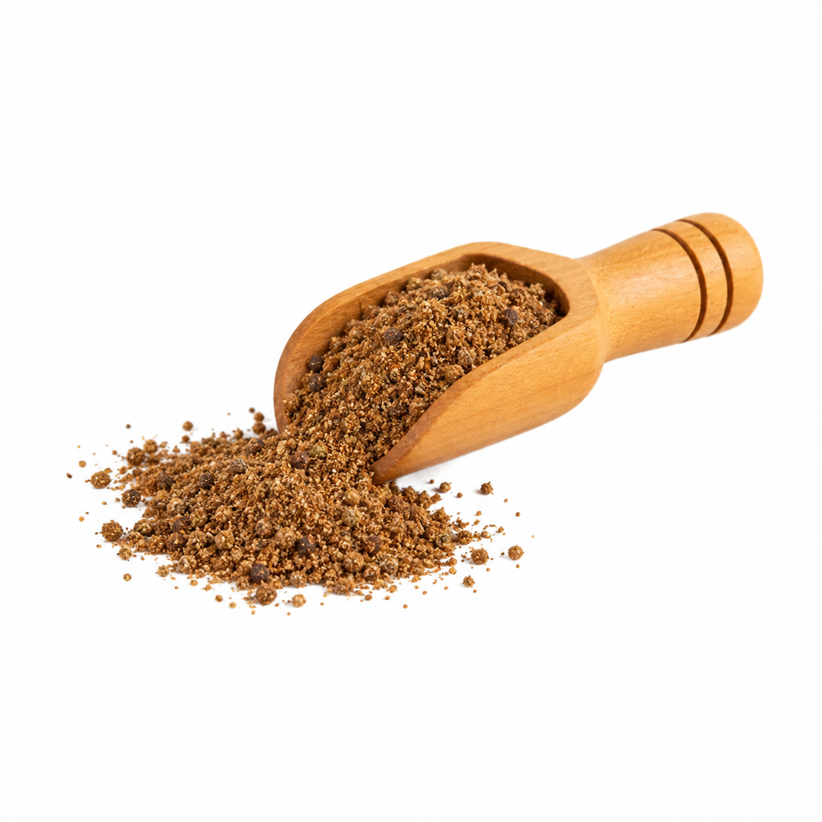 Siete especias libanesas en cucharita de madera