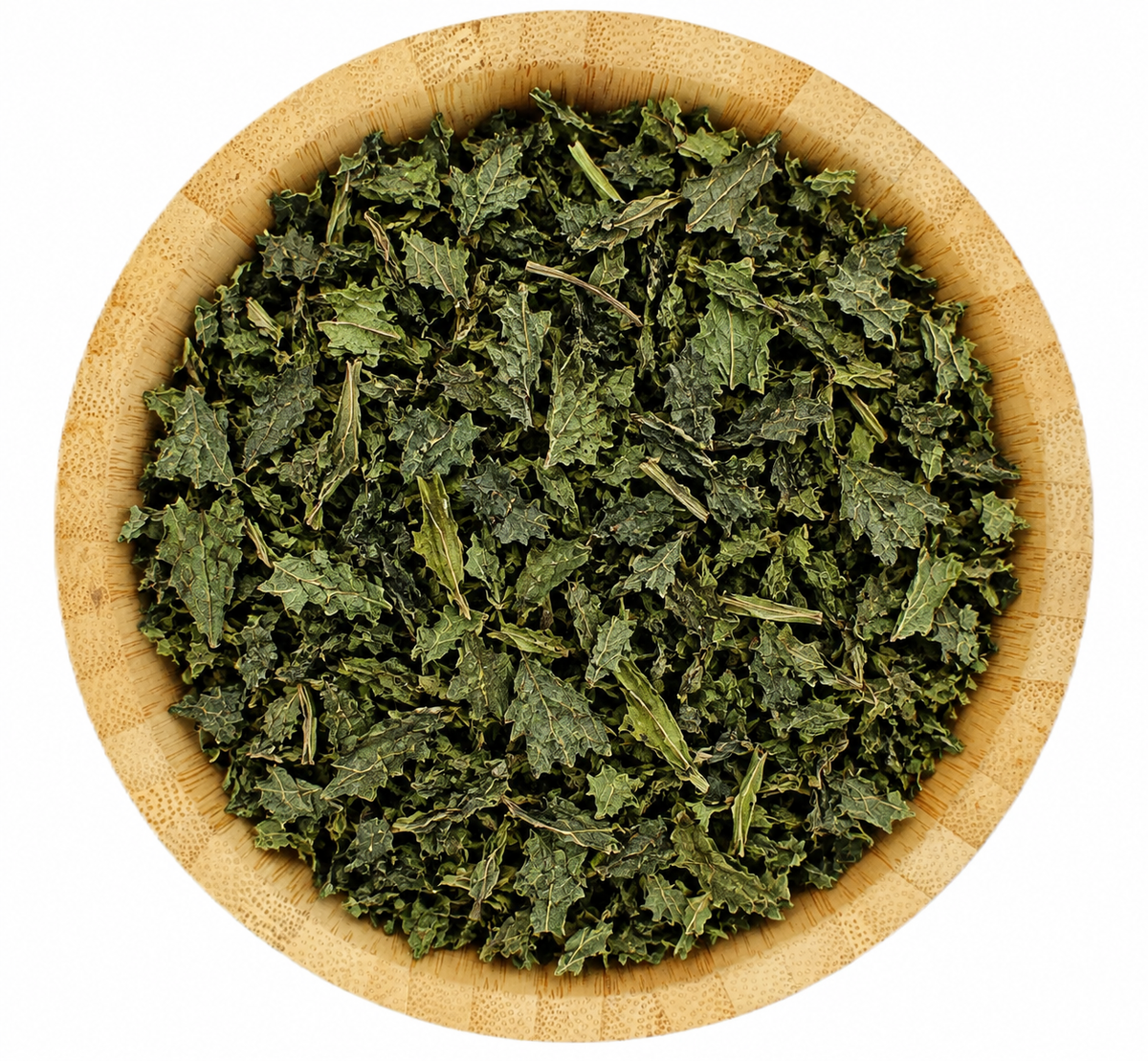 Hoja de ortiga en tazón de bambú